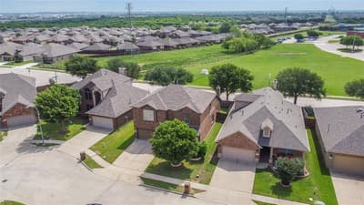 8220 Misty Water Drive, Fort Worth TX 76131 - Photo 4
