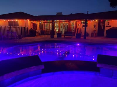 105 Elm Drive, Oak Leaf TX 75154