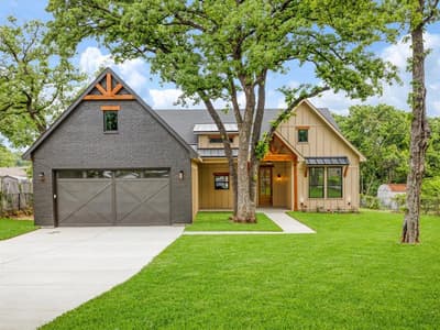 314 W Mistletoe Drive, Kennedale TX 76060