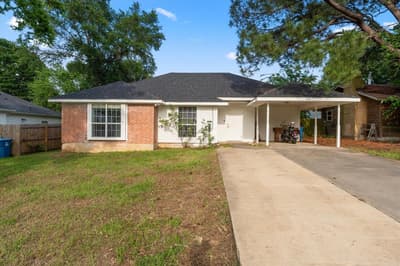316 Coral Reef Street, Gun Barrel City TX 75156 - Photo 2