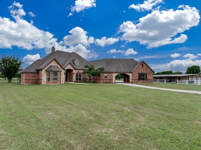 2309 Parks Court, Haslet TX 76052 - Photo 2