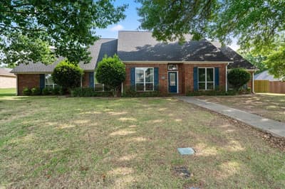 216 TURNBERRY, Mount Pleasant TX 75455 - Photo 2