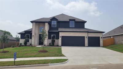 732 Candace Drive, DeSoto TX 75115 - Photo 2