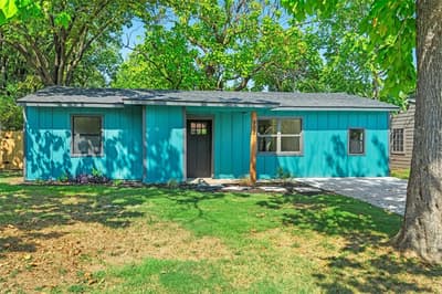 902 Skylark Drive, Arlington TX 76010
