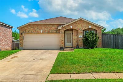 424 Summer Tree Drive, Hutchins TX 75141