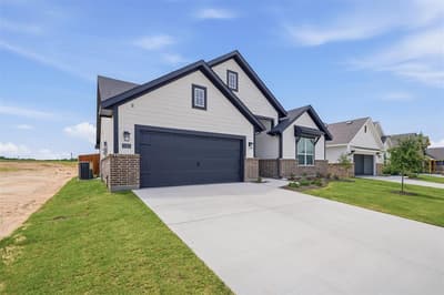 1325 Frio Drive, Springtown TX 76082 - Photo 3