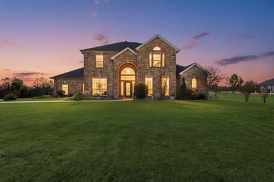 1271 Lone Star Boulevard, Talty TX 75160