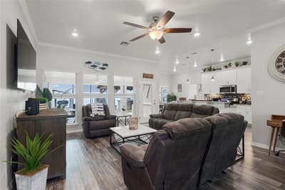 4511 Wildwood Circle, Granbury TX 76049 - Photo 5