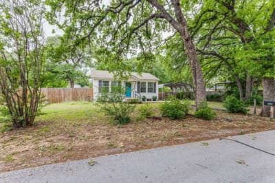 12490 Deeds Court, Azle TX 76020 - Photo 2