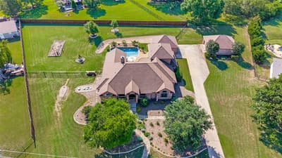 3944 Preston Hills Circle, Celina TX 75009 - Photo 2