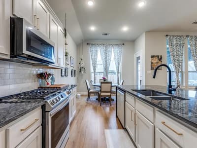 1249 Meridian, Forney TX 75126