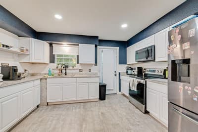 3815 INDIAN WELLS Drive, Arlington TX 76017 - Photo 4