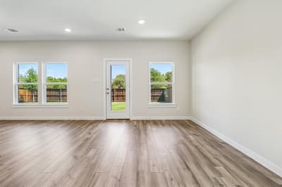 709 Vineyard Way, Forney TX 75126 - Photo 5