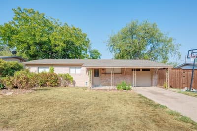 1902 Alan A Dale Road, Arlington TX 76013