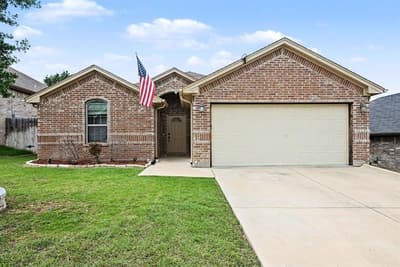 808 N Ridge Drive, White Settlement TX 76108