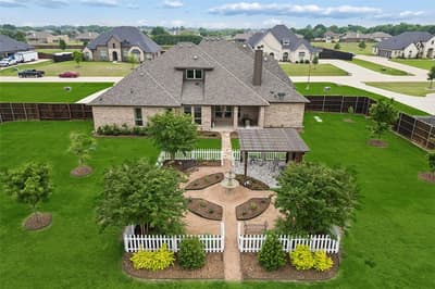 8221 Palmer Lane, Waxahachie TX 75167 - Photo 3