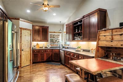 9439 County Road 103, Whitesboro TX 76273 - Photo 3