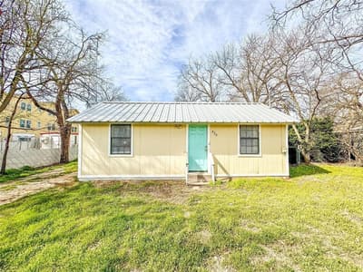 420 S Lillian Street, Stephenville TX 76401