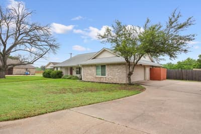 1004 Tillamook Street, Hewitt TX 76643 - Photo 3