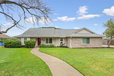 1004 Tillamook Street, Hewitt TX 76643 - Photo 4