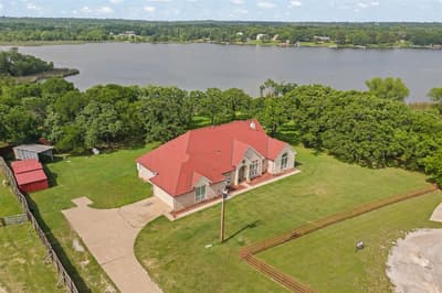 1701 W Lake Shore Drive, Alvarado TX 76009