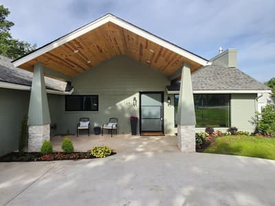 124 SEQUOYA Drive E, Lake Kiowa TX 76240