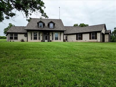 318 E Lone Star Road, Poolville TX 76487