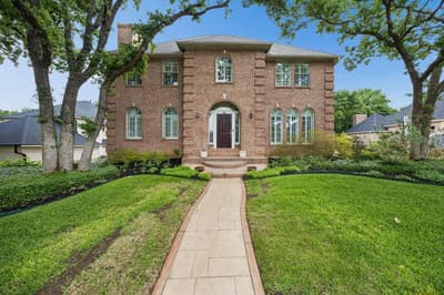 3323 Shellbrook Court, Arlington TX 76016 - Photo 2
