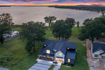 1524 Shoreline Drive, Mabank TX 75143
