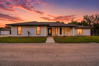 1070 Diamond Oaks Road, Stephenville TX 76401