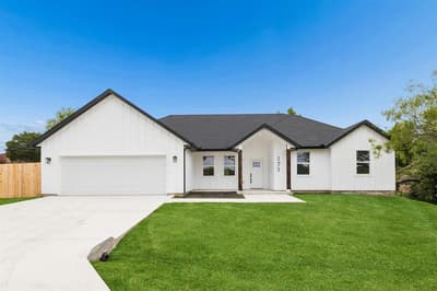 171 Tryall Court, Runaway Bay TX 76426