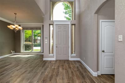8105 Thornwood Drive, North Richland Hills TX 76182 - Photo 5