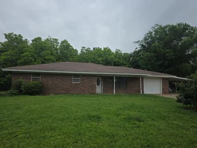 709 Lee Street, Bowie TX 76230