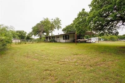 5716 Thousand Oaks Drive, Joshua TX 76058 - Photo 3