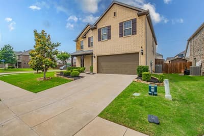 441 Rockaway Drive, Midlothian TX 76065 - Photo 2