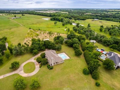 362 Woodland Hills Drive, Sherman TX 75092 - Photo 5