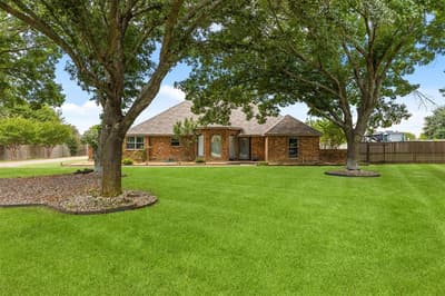909 Valley View Avenue, Red Oak TX 75154 - Photo 4