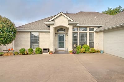 1425 Nottingham Drive, Kaufman TX 75142 - Photo 2