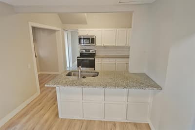 241 W Ross Avenue, De Leon TX 76444 - Photo 3