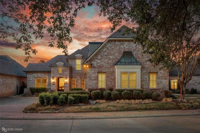 105 Esplanade Court, Bossier City LA 71111