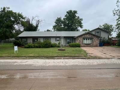 1305 W Elliott Street, Breckenridge TX 76424