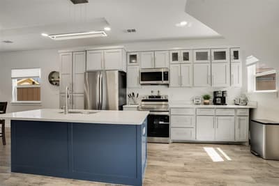 3725 Toronto Street, Dallas TX 75212 - Photo 2