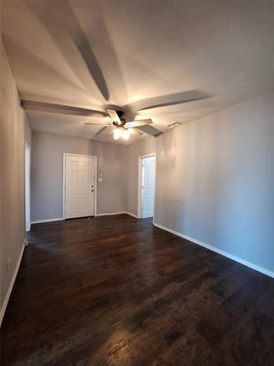 3913 Lee Street, Greenville TX 75401 - Photo 4