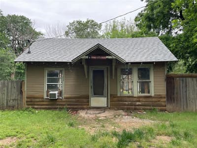 1025 Baker Street, Denison TX 75020