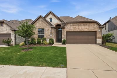 405 Hummingbird Drive, Celina TX 75009 - Photo 2