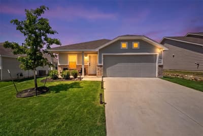 2712 Starwater Drive, Fort Worth TX 76179