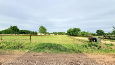 190 Railroad Drive, Mabank TX 75156 - Photo 2