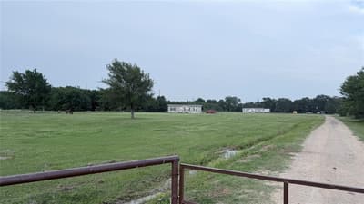 190 Railroad Drive, Mabank TX 75156 - Photo 3