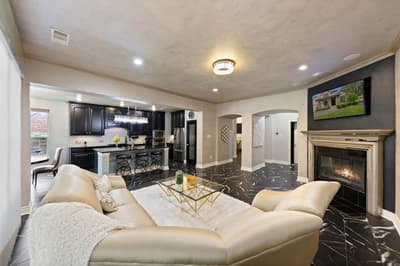 7096 Carmona, Grand Prairie TX 75054