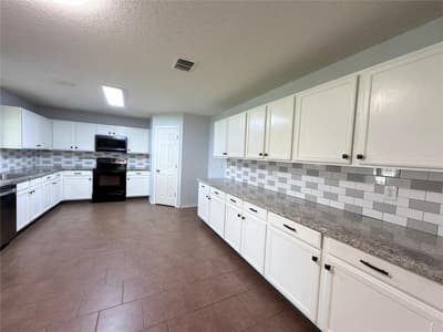 2032 Cap Rock Lane, Grand Prairie TX 75052 - Photo 3